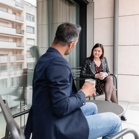 Henry's Appt With A Private 415 - Shared Kitchen Apartamento