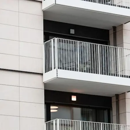 Henry's Appt With A Private 415 - Shared Kitchen Apartamento *