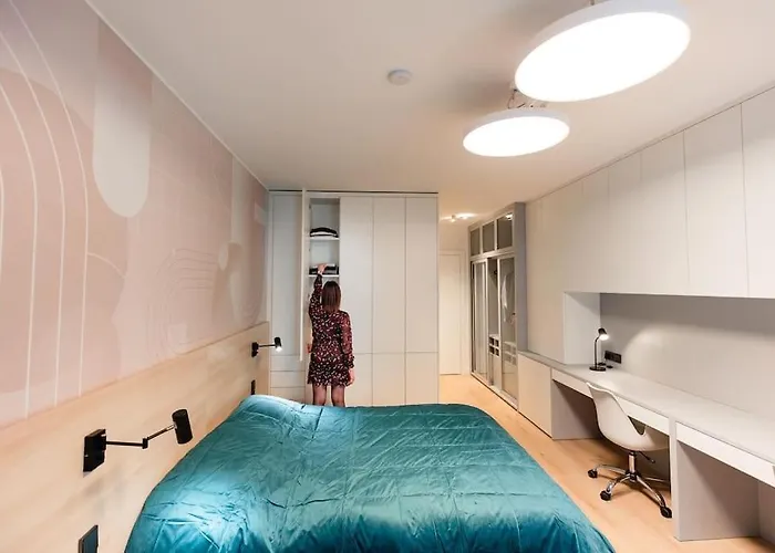 Henry's Appt With A Private 415 - Shared Kitchen * Luxembourg