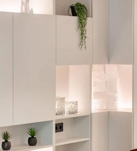 아파트 Henry's Appt With A Private 415 - Shared Kitchen *