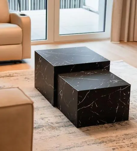 Henry's Appt With A Private 415 - Shared Kitchen